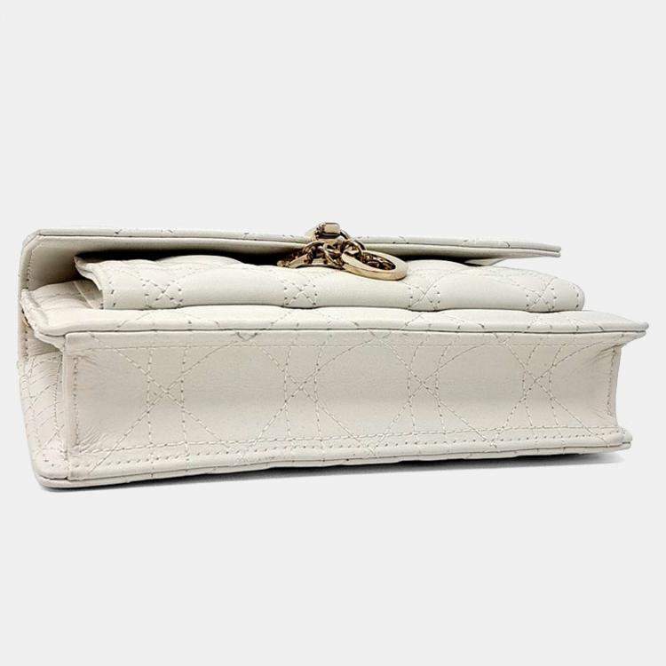 Pre Owned Dior White Leather Miss Dior Chain Pouch