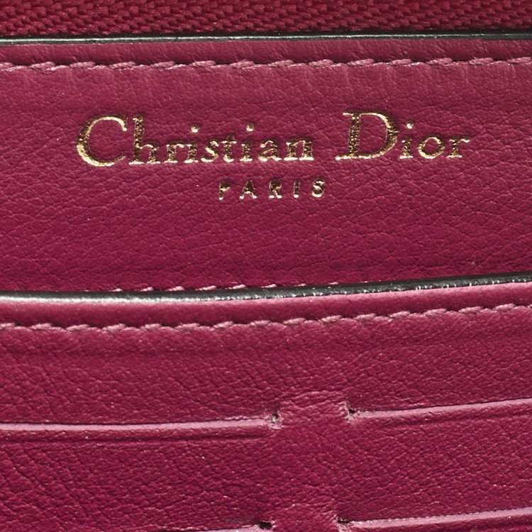 مملوكة مسبقًا Dior Diorissimo Voyageur Black Leather Zip Around Wallet