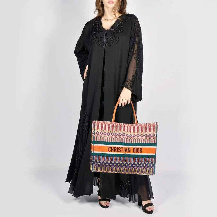 Pre Owned Dior Book Large Multicolor Embroidered Canvas Tote