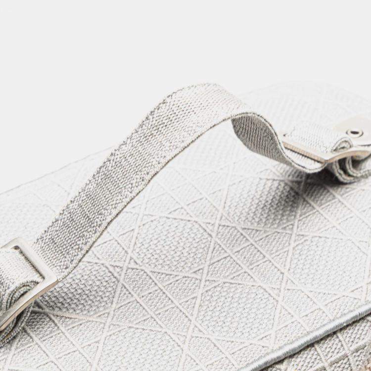 مملوكة مسبقًا Dior Grey Canvas Cannage Diortravel Vanity Case