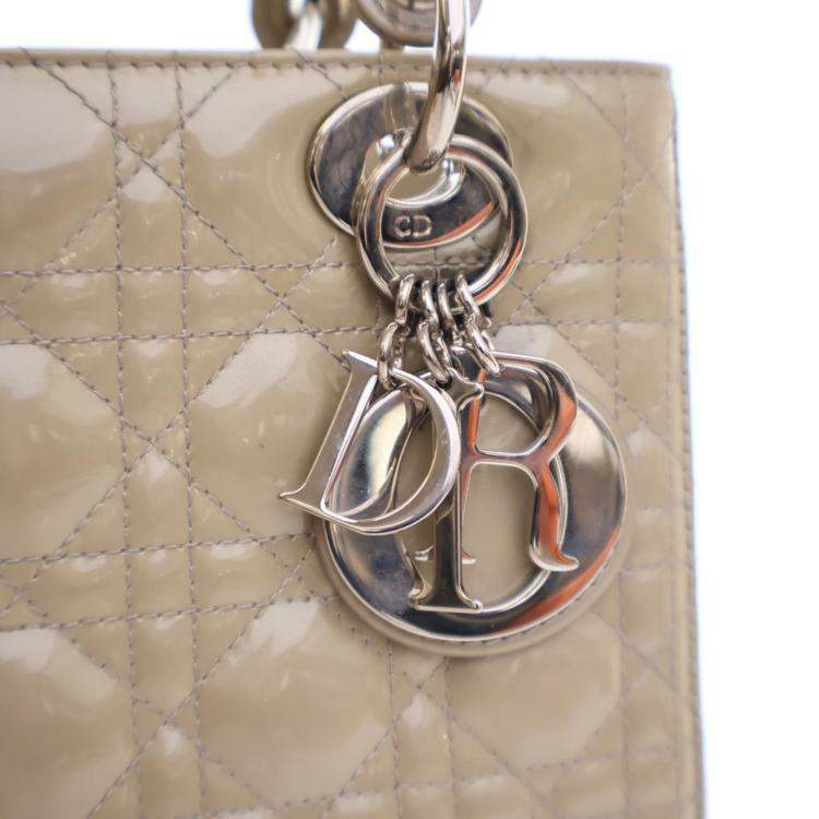 مملوكة مسبقًا Dior Medium Beige Cannage Patent Lady Dior