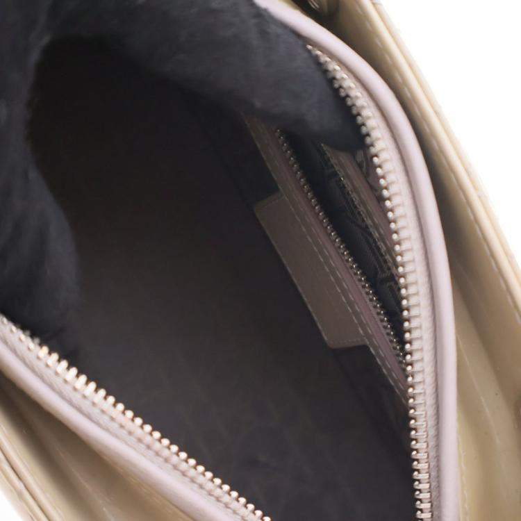 مملوكة مسبقًا Dior Medium Beige Cannage Patent Lady Dior