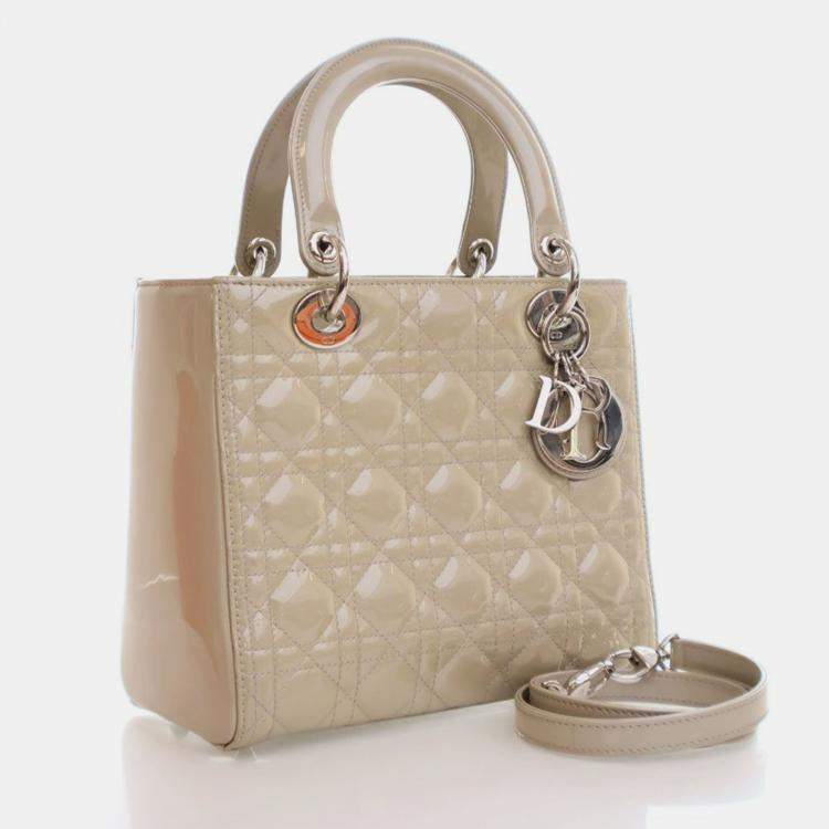 مملوكة مسبقًا Dior Medium Beige Cannage Patent Lady Dior