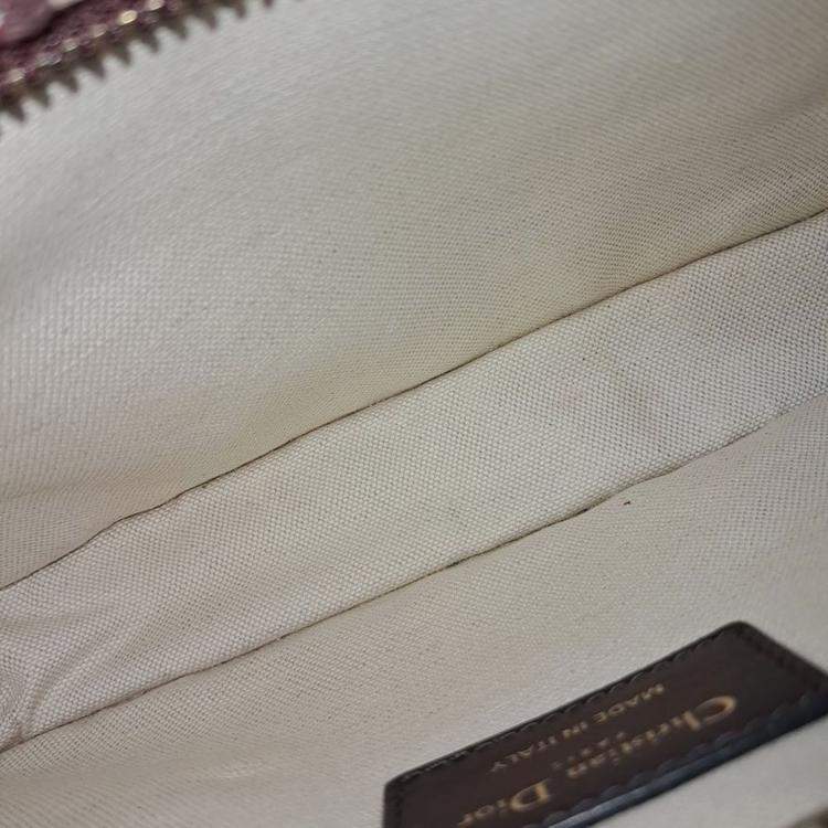 Pre Owned Dior Red Canvas Oblique Quake Clutch