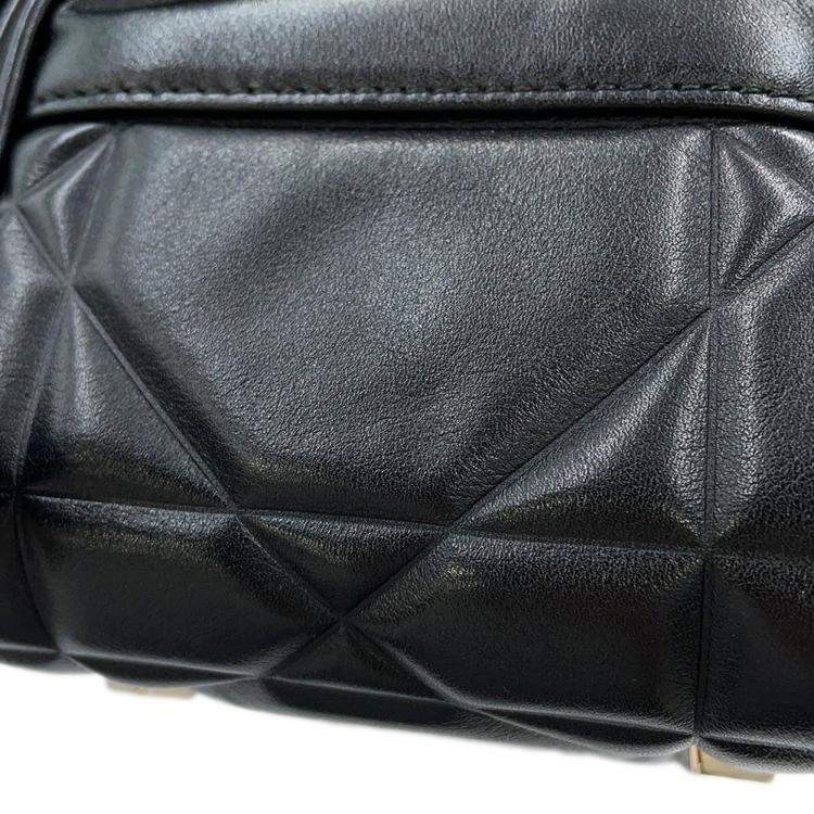 مملوكة مسبقًا Christian Dior 95.22 Cannage Medium Leather Handbag Black