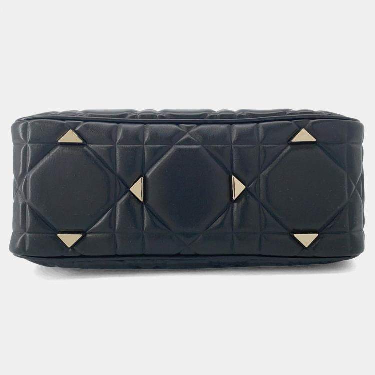 مملوكة مسبقًا Christian Dior 95.22 Cannage Medium Leather Handbag Black