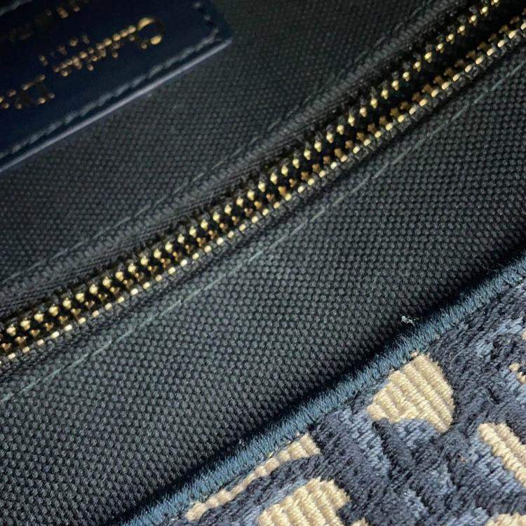 Pre Owned Dior Oblique Embroidery Book Tote Navy Canvas Calf Leather Size Small