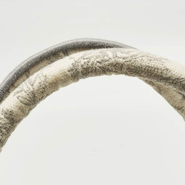 Pre Owned Dior Book Medium Grey/White Toile de Jouy Embroidered Canvas Tote