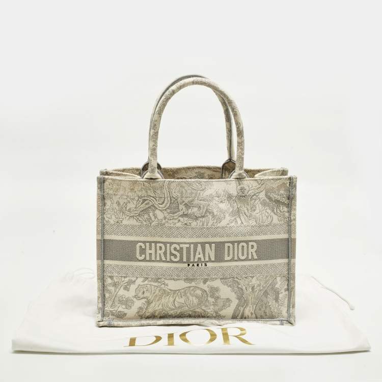 Pre Owned Dior Book Medium Grey/White Toile de Jouy Embroidered Canvas Tote