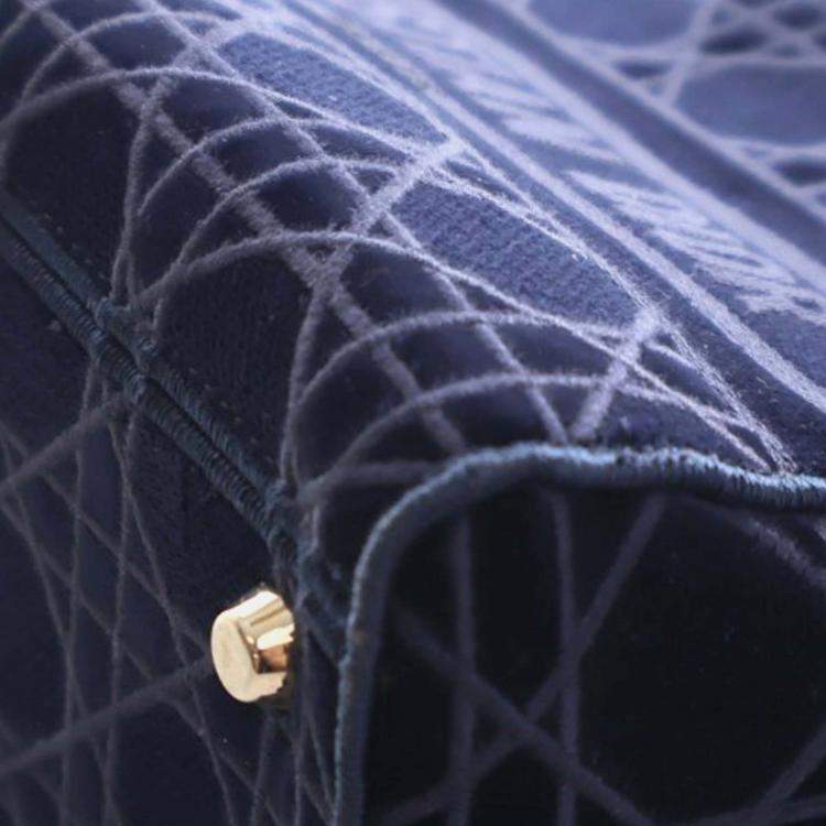 Pre Owned Dior Blue Medium Velvet Cannage Lady D Lite