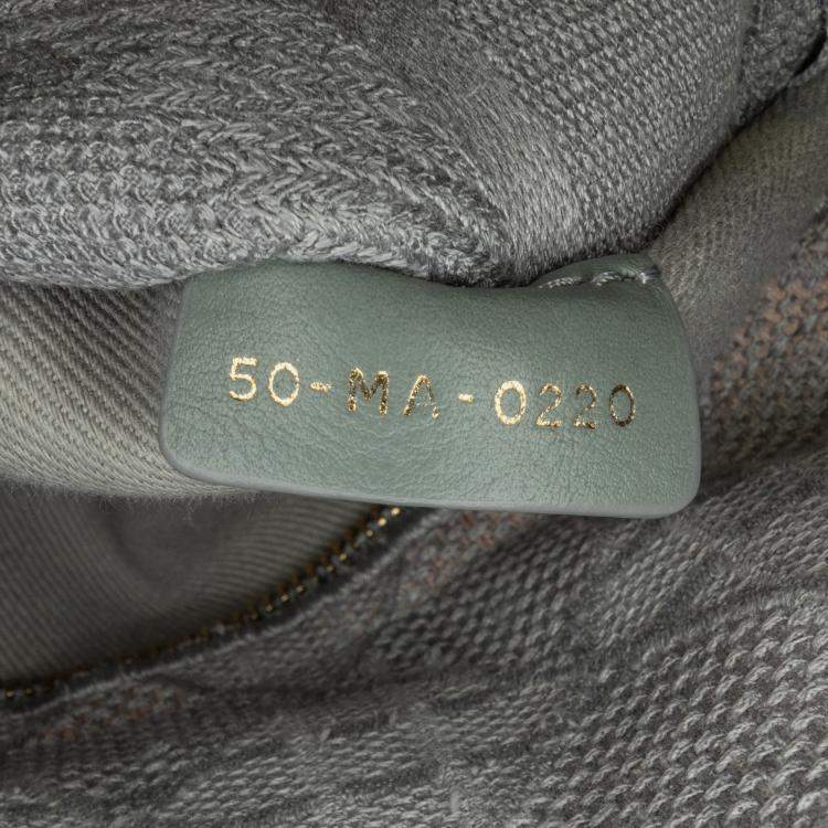 Pre Owned Dior Medium Canvas Cannage Lady D Lite