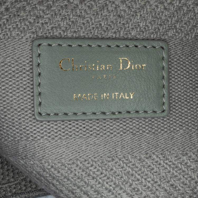 Pre Owned Dior Medium Canvas Cannage Lady D Lite