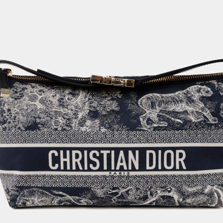 مملوكة مسبقًا Dior Travel Nomad Medium Blue Pouch