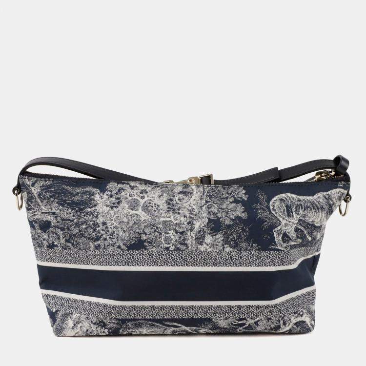 مملوكة مسبقًا Dior Travel Nomad Medium Blue Pouch
