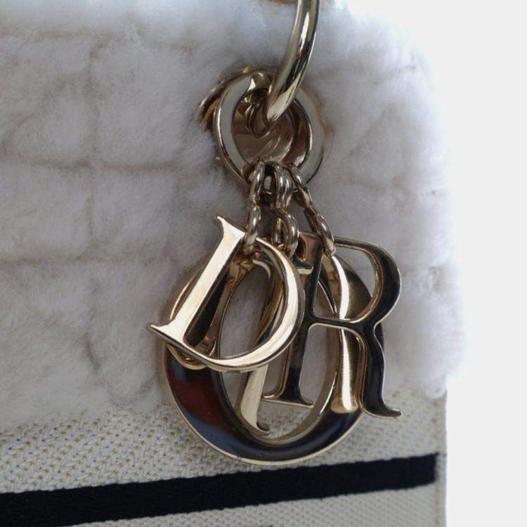 مملوكة مسبقًا Christian Dior Medium Shearling Lady D-Lite