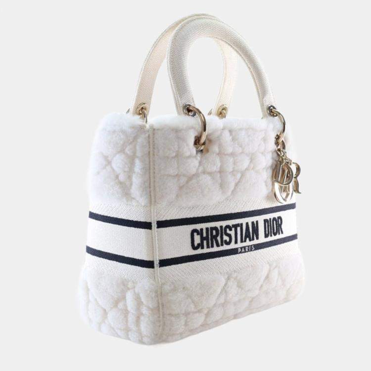 مملوكة مسبقًا Christian Dior Medium Shearling Lady D-Lite