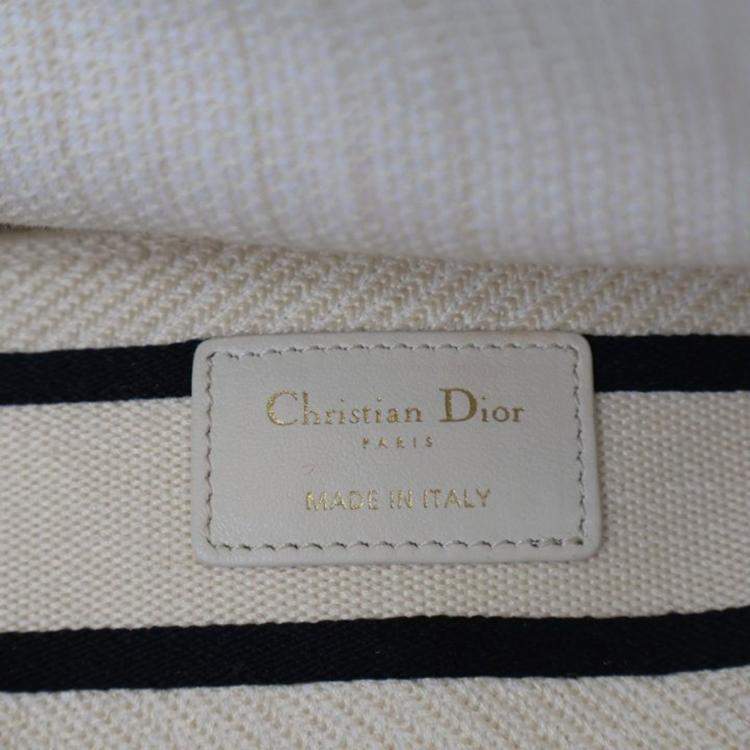مملوكة مسبقًا Christian Dior Medium Shearling Lady D-Lite