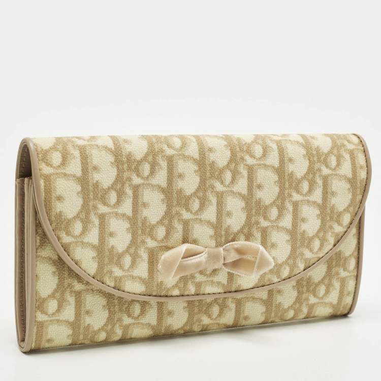 Pre Owned Dior Trotter Cream Oblique Coated Canvas Flap Continental Wallet