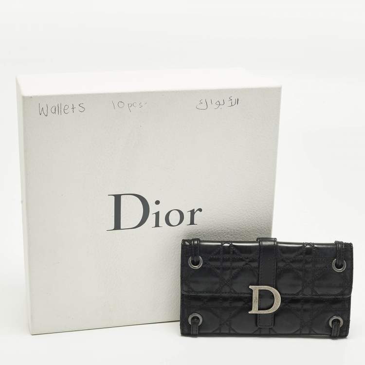 Pre Owned Dior D Logo Black CannageLeather Continental Wallet