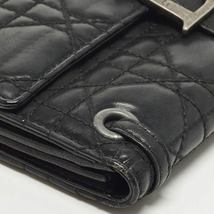 Pre Owned Dior D Logo Black CannageLeather Continental Wallet