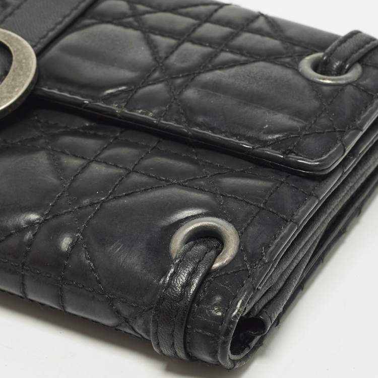Pre Owned Dior D Logo Black CannageLeather Continental Wallet