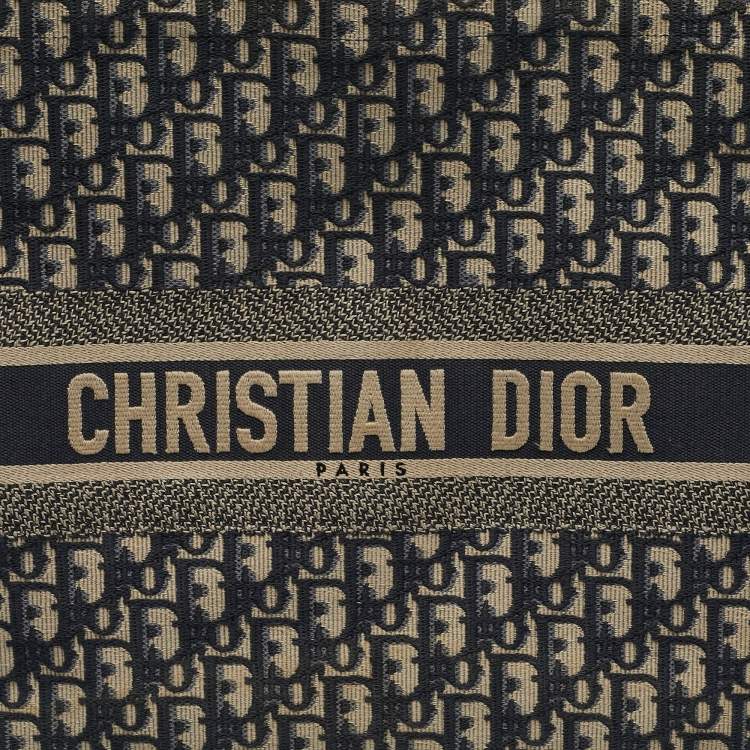 Pre Owned Dior Book Large Blue Oblique Embroidered Canvas Tote
