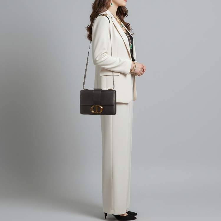 Pre Owned Dior 30 Montaigne Black Leather Shoulder Bag