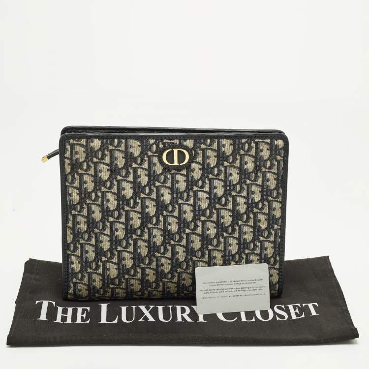 Pre Owned Dior 30 Montaigne Navy Blue Oblique Canvas Pouch