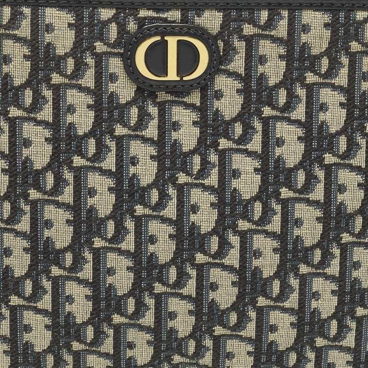 Pre Owned Dior 30 Montaigne Navy Blue Oblique Canvas Pouch