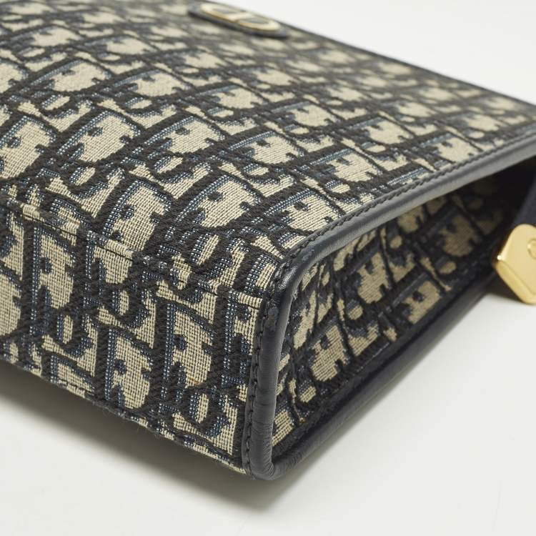 Pre Owned Dior 30 Montaigne Navy Blue Oblique Canvas Pouch