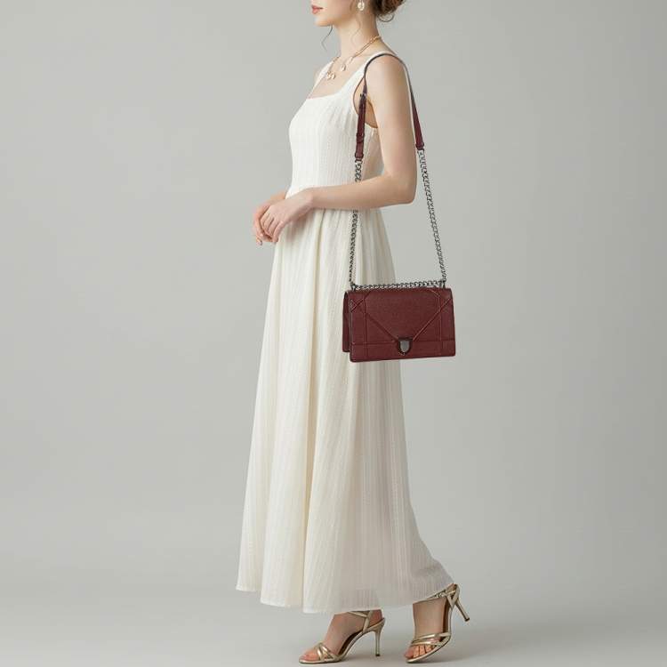 Pre Owned Dior Diorama Medium Red Leather Shoulder Bag