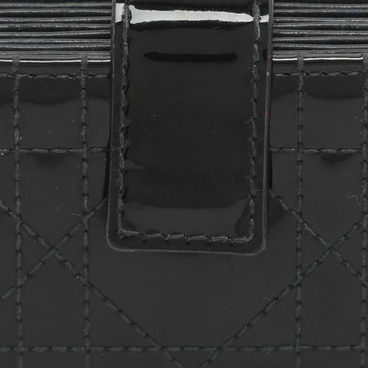 Pre Owned Dior Lady Dior Black Cannage Patent Leather Gusset Card Holder