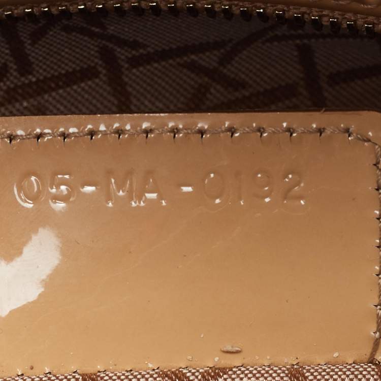 Pre Owned Dior Lady Dior Large Beige Cannage Patent Leather Tote