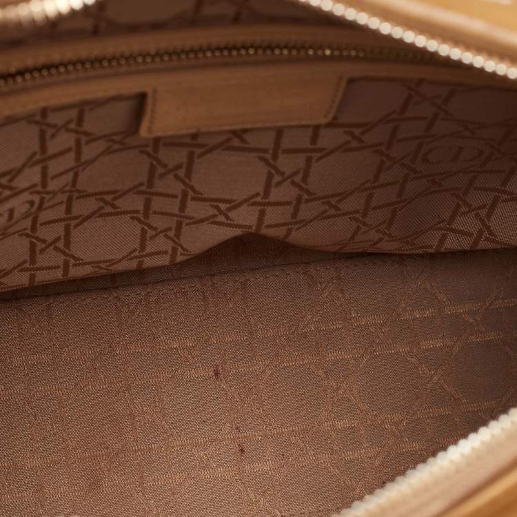 Pre Owned Dior Lady Dior Large Beige Cannage Patent Leather Tote