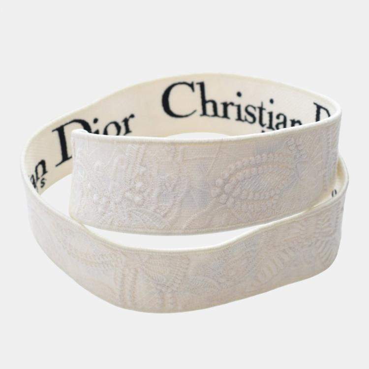 Pre Owned Dior White Medium Embroidered Lace 3D Macrame Lady D Lite