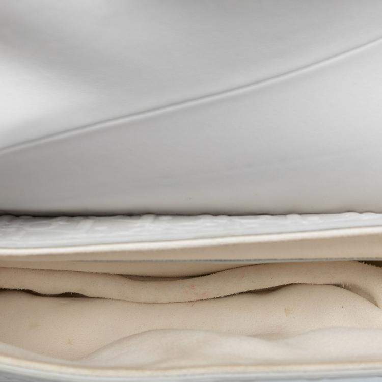 Pre Owned Dior White Oblique Embossed Calfskin Saddle Bag