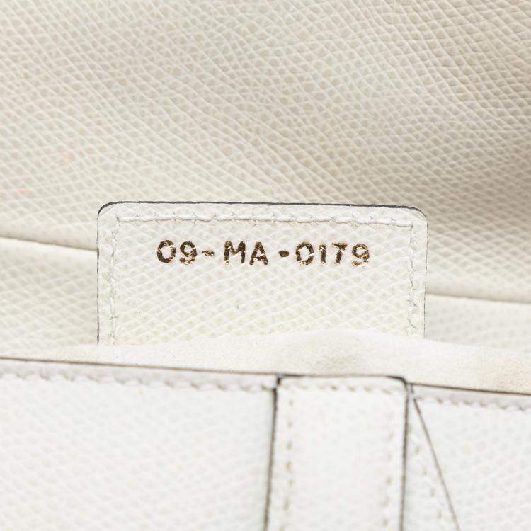Pre Owned Dior White Grained Calfskin Saddle Bag