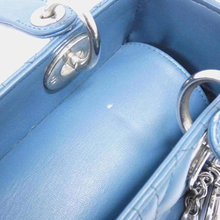 مملوكة مسبقًا Christian Dior Lady Blue Lambskin Leather Medium Handbag