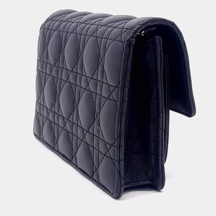 Pre Owned Dior Black Leather Miss Dior Chain Pouch S0937ONMJ