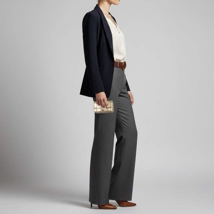 Pre Owned Dior Diorama Baby Gold Microcannage Patent Leather Clutch