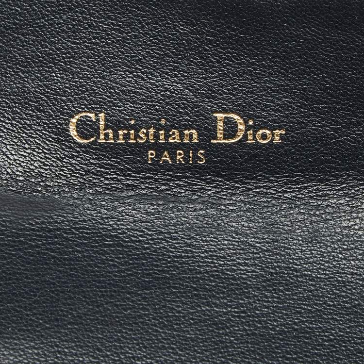 مملوكة مسبقًا Dior Saddle Navy Blue Oblique Canvas Compact Wallet