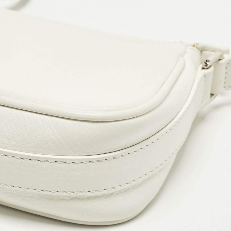 مملوكة مسبقًا Dior Charm White Leather Hobo