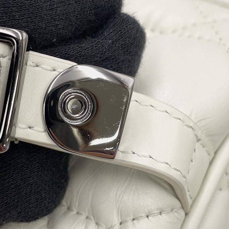 Pre Owned Dior Macrocannage Dior Camp Shoulder Bag White Leather Size Small