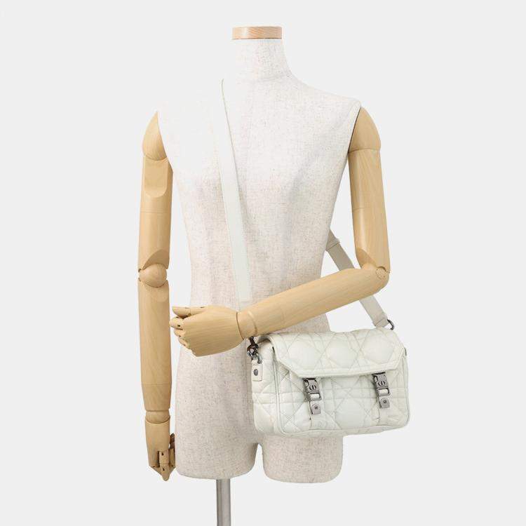 Pre Owned Dior Macrocannage Dior Camp Shoulder Bag White Leather Size Small