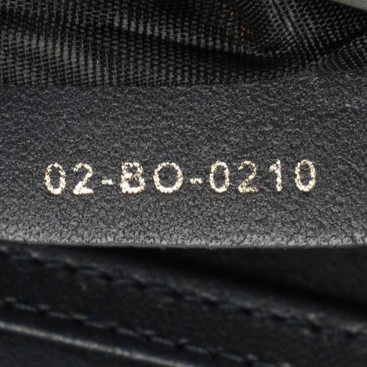 Pre Owned Dior 2 in 1 30 Montaigne Silver Microcannage Patent Leather Pouch