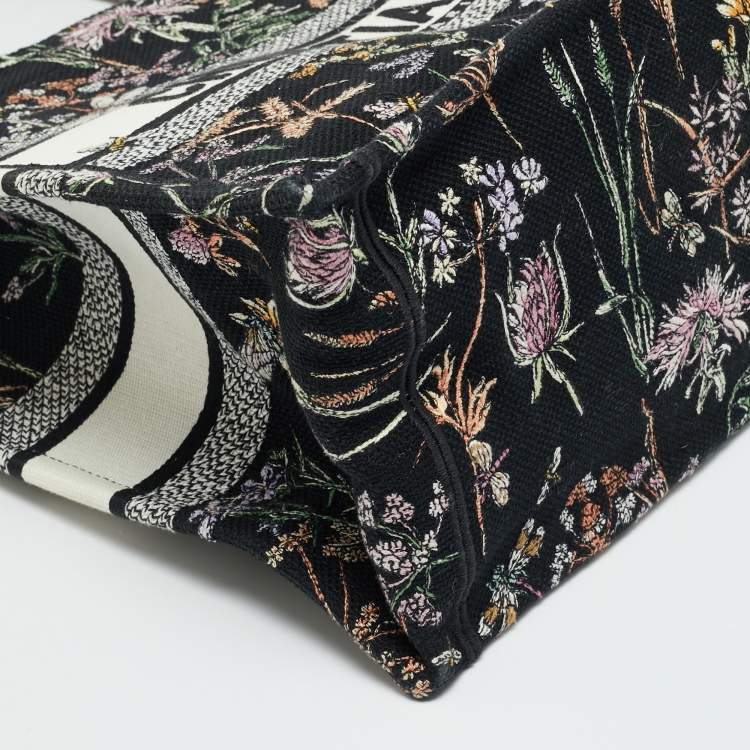 Pre Owned Dior Petites Fleurs Book Black/Multicolor Medium Embroidered Canvas Tote