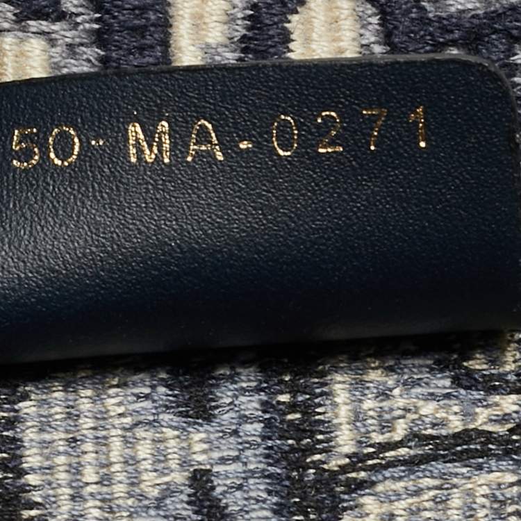 Pre Owned Dior Oblique Embroidered Book Medium Navy Blue Canvas Tote