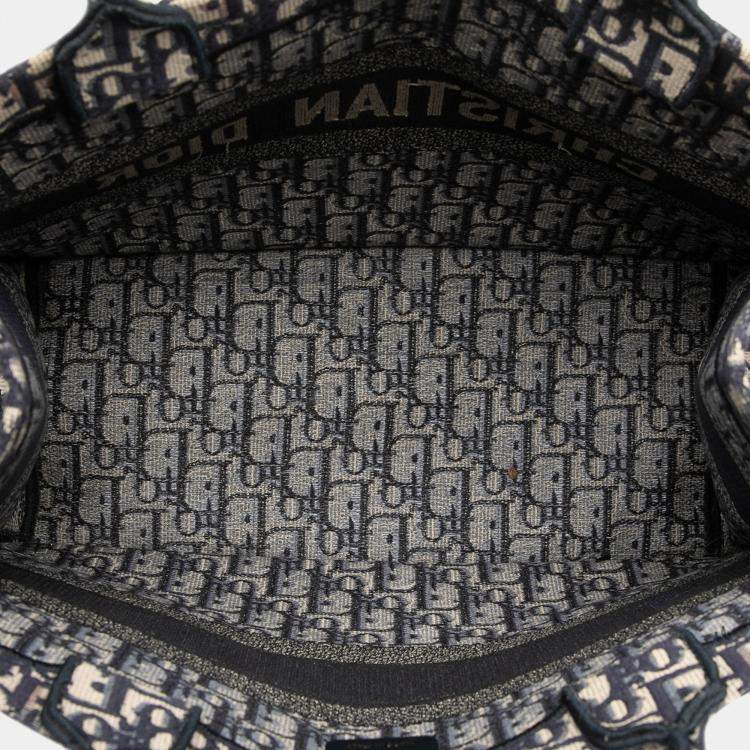 Pre Owned Dior Blue Medium Oblique Embroidered Canvas Book Tote