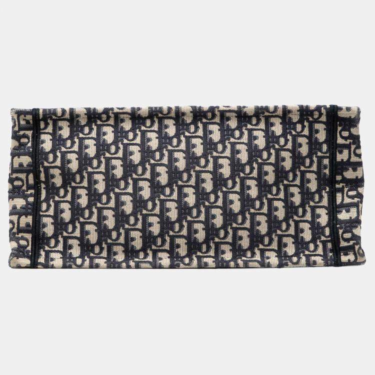 Pre Owned Dior Blue Medium Oblique Embroidered Canvas Book Tote