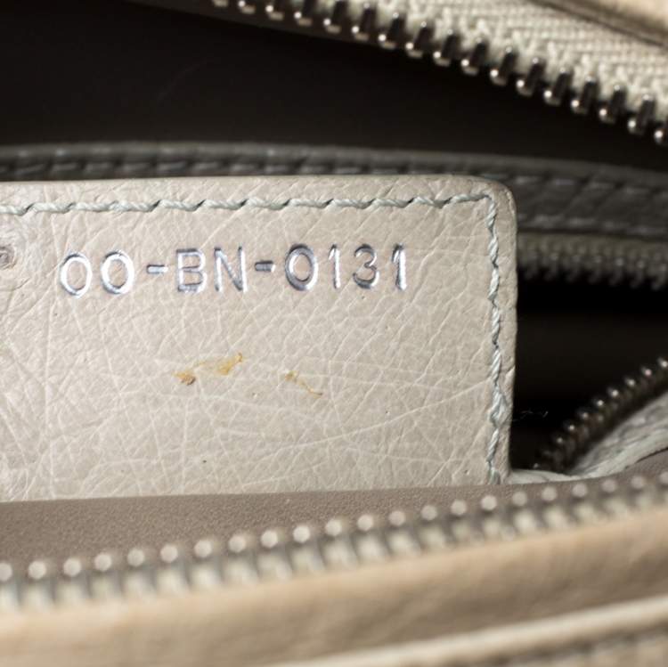 Pre Owned Dior Light Khaki Ostrich Leather Large Lady Dior Tote